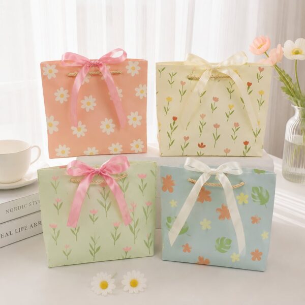 Embalagem Sacola Presente Floral c/ Fita M 4,5x19,5x9,5cm  - UNISO - UND