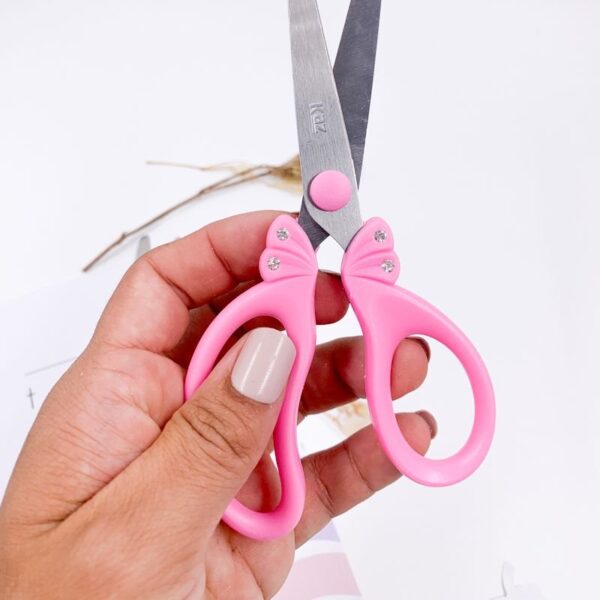 Tesoura fofa Borboleta Brilho 15 cm KAZ