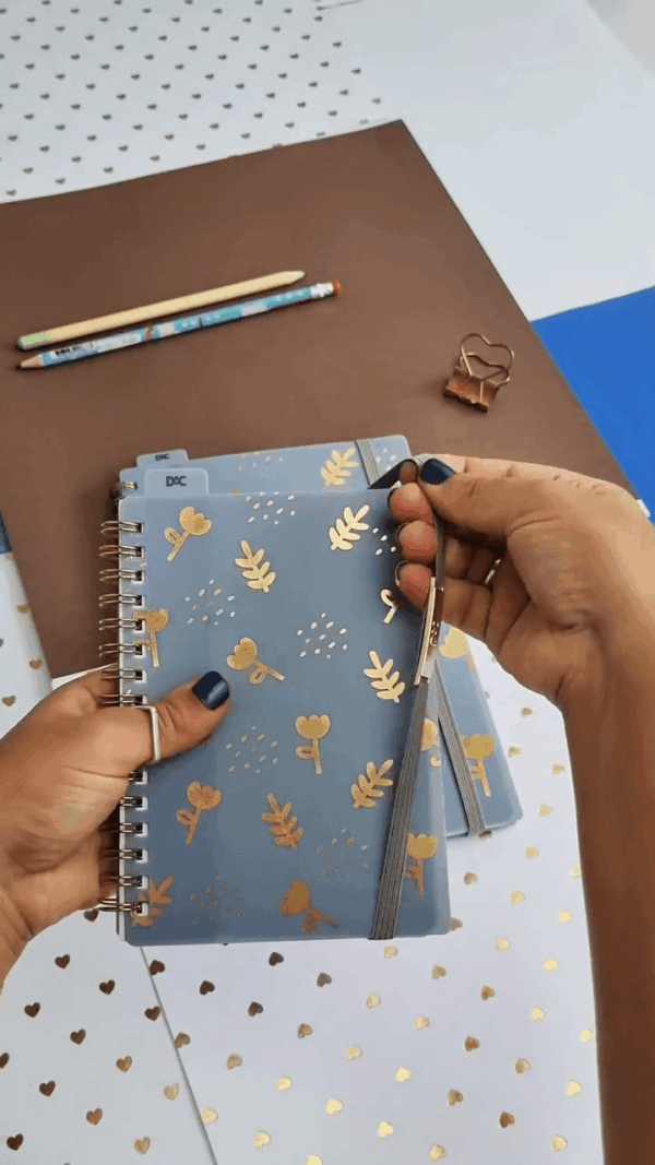 Caderno Aramado A6 Flores - DAC