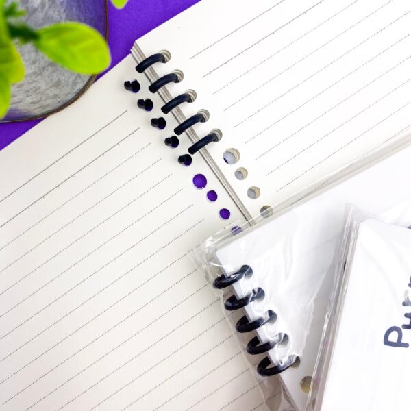 Caderno A5 Espiral  Reposicionável Gatinho Purr 52 fls 14,2x20,5cm - IMPORTADO - UND