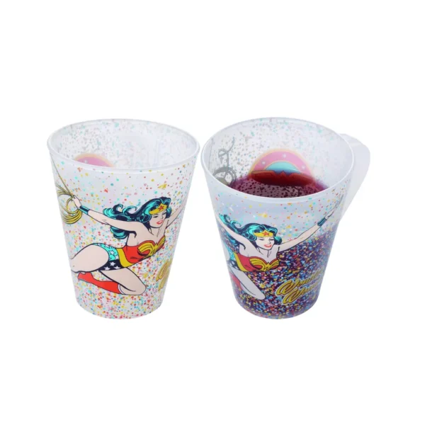 Caneca Mulher Maravilha 360ml - PLASÚTIL - UND